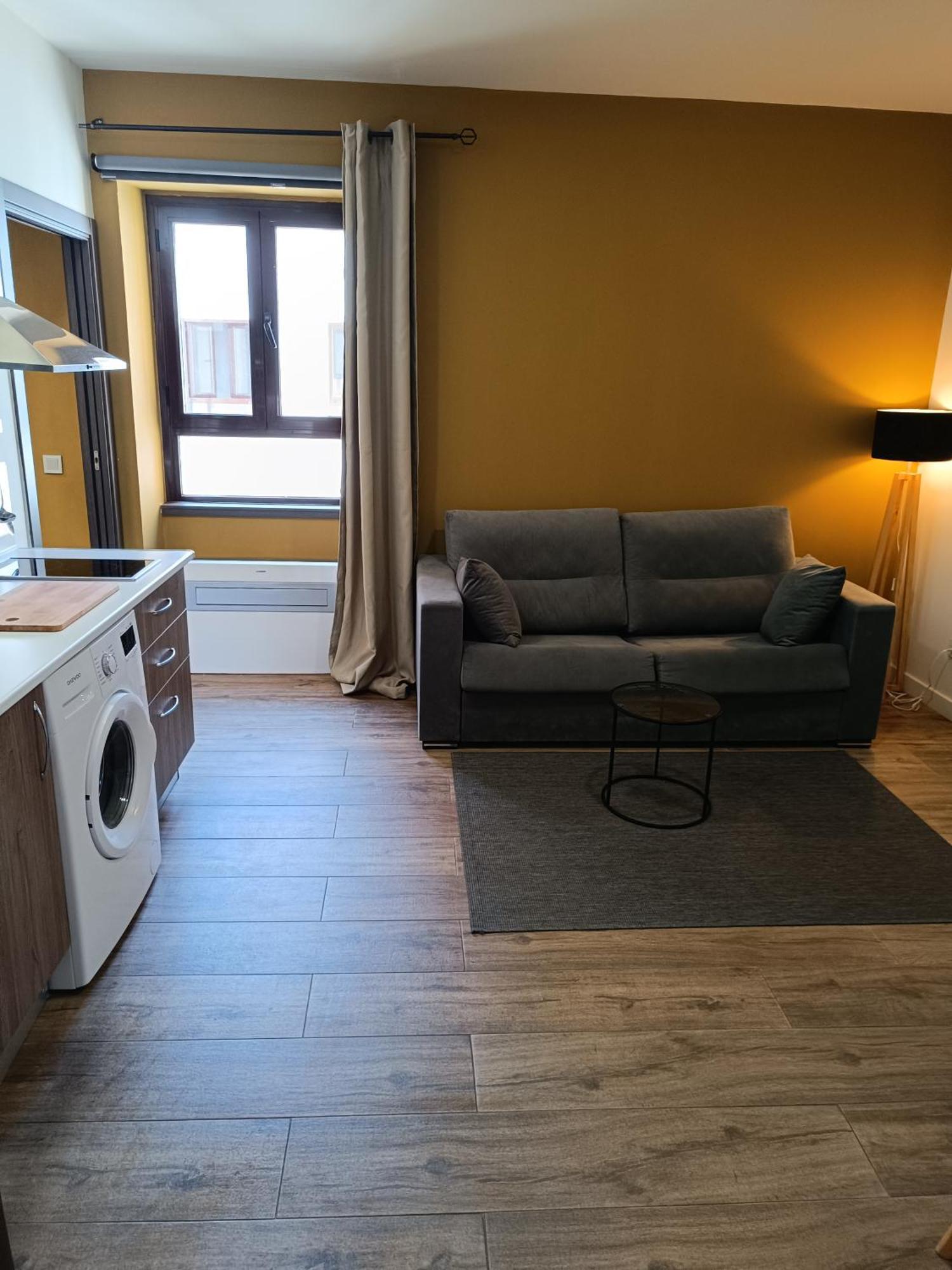 Apartamentos Al-Qazeres Luxury La Concepcion กาเซเรส ภายนอก รูปภาพ