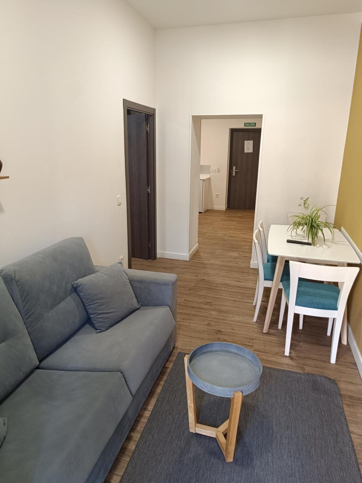 Apartamentos Al-Qazeres Luxury La Concepcion กาเซเรส ภายนอก รูปภาพ