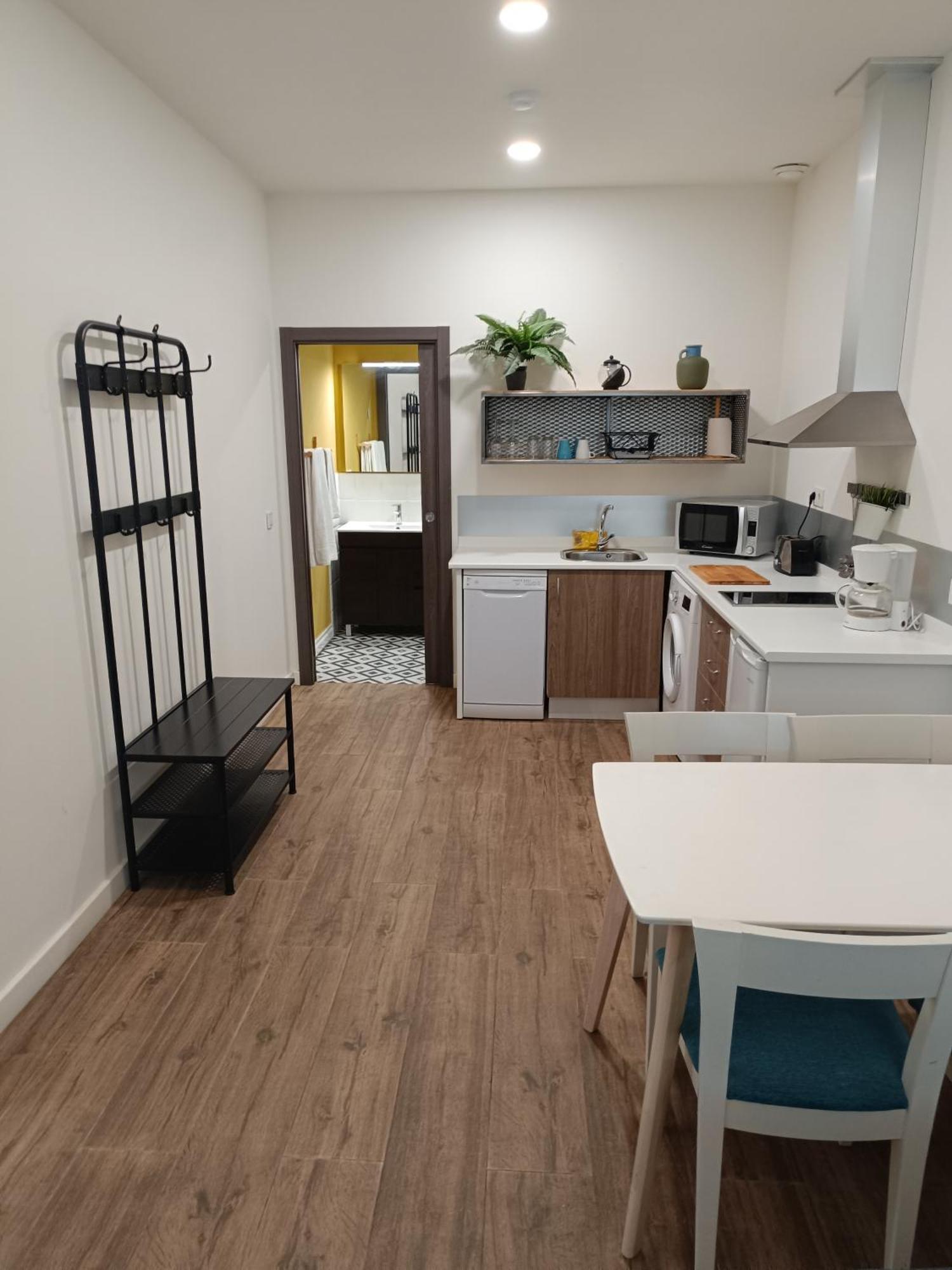 Apartamentos Al-Qazeres Luxury La Concepcion กาเซเรส ภายนอก รูปภาพ